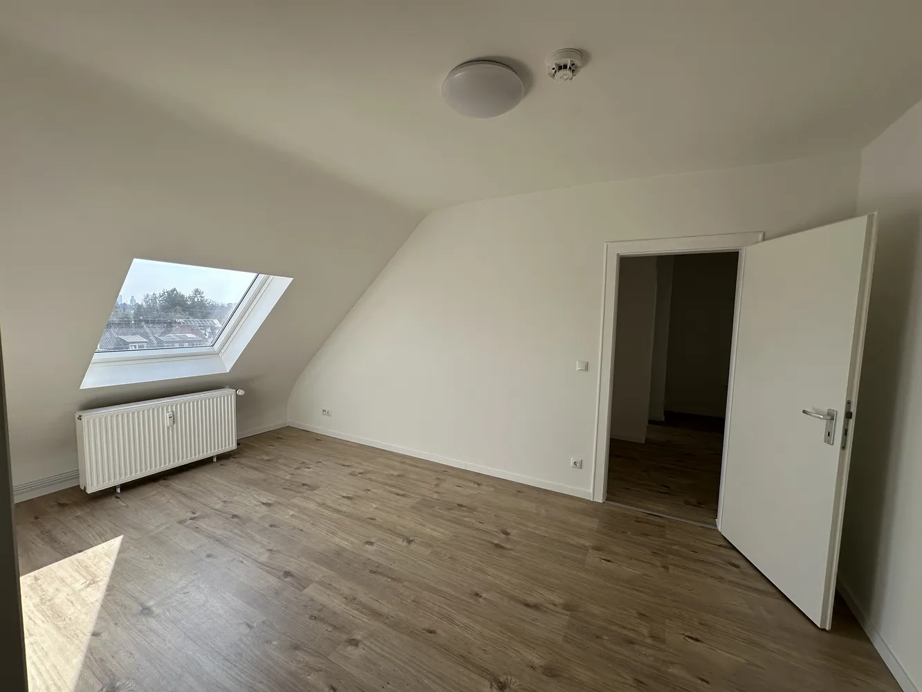 2 Zimmer Wohnung mit 40 m² in Frankfurt am Main – Bild 3