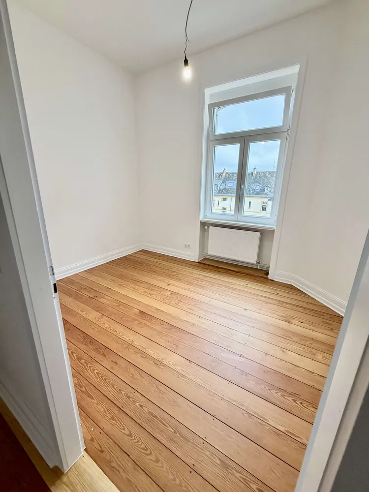 4 Zimmer Wohnung mit 124 m² in Wiesbaden – Bild 10