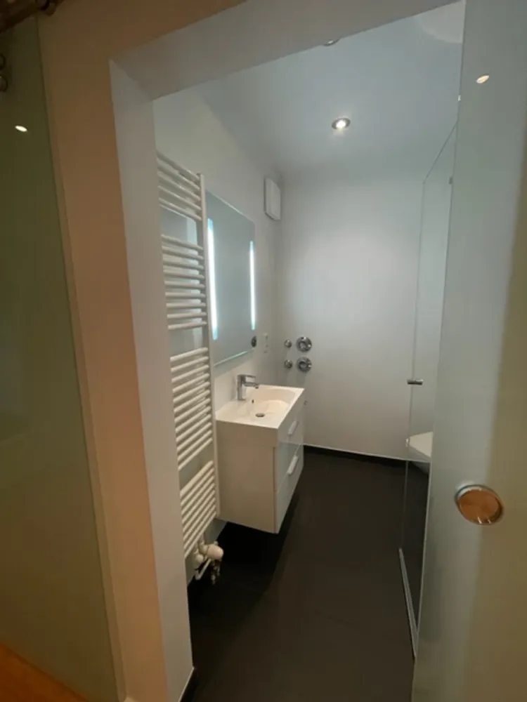 2 Zimmer Wohnung mit 54 m² in München – Bild 2