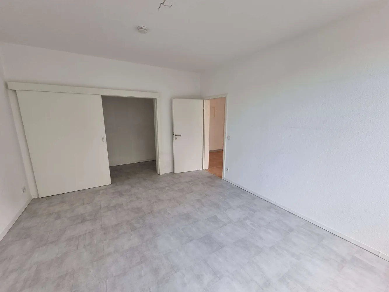 2 Zimmer Wohnung mit 71 m² in Stuttgart – Bild 3