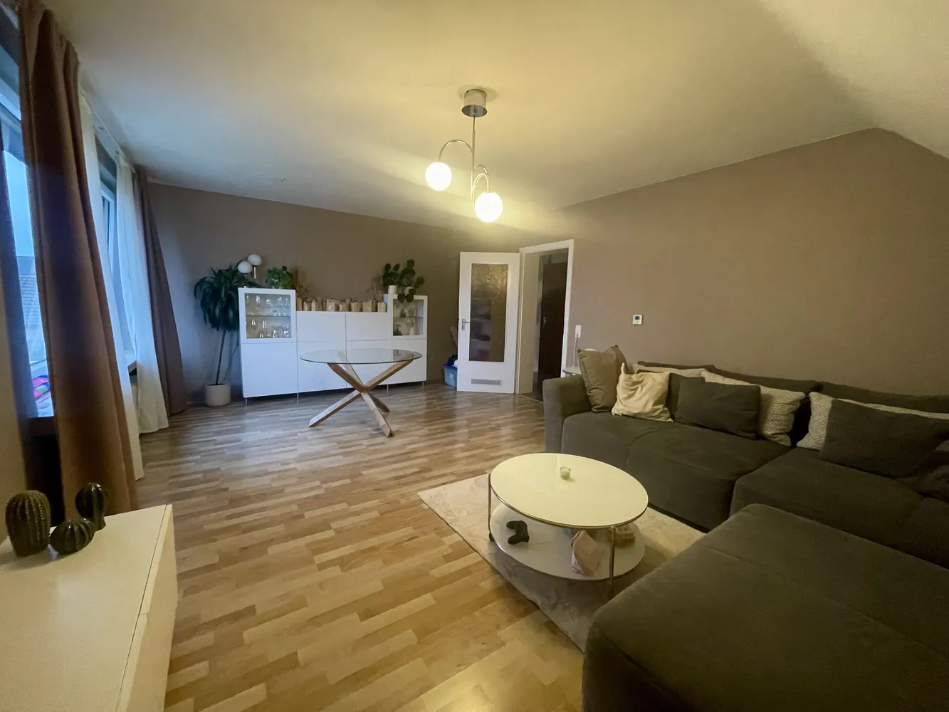 4 Zimmer Wohnung mit 80 m² in Mönchengladbach – Bild 2