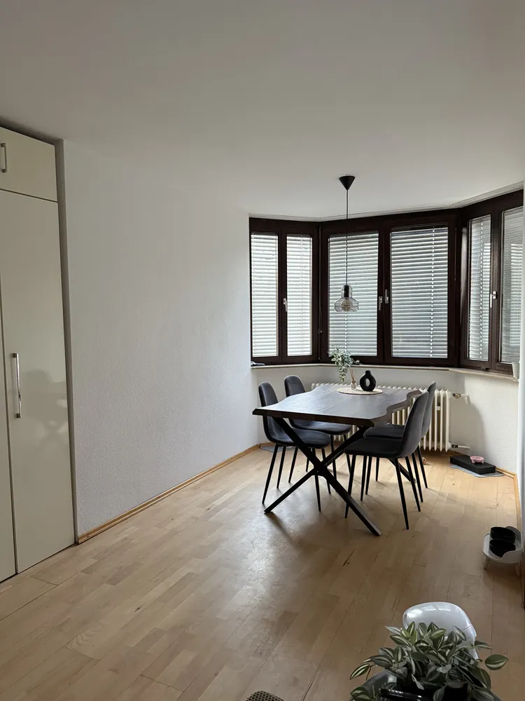 4 Zimmer Wohnung mit 97 m² in Karlsruhe – Bild 1