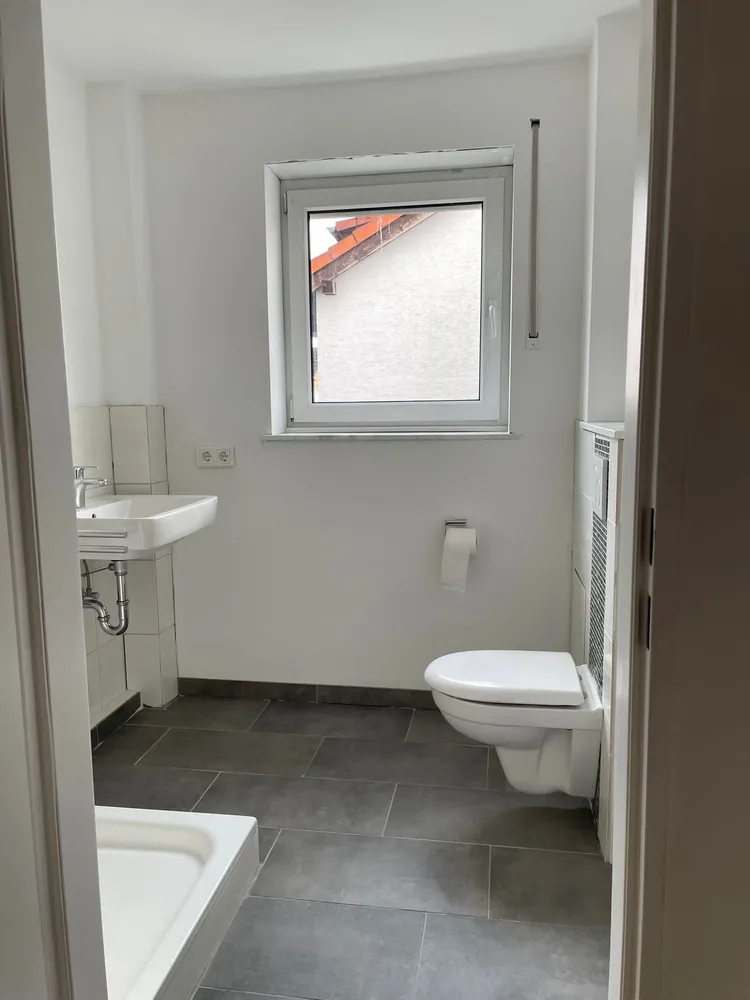 4 Zimmer Wohnung mit 96 m² in Wiesbaden – Bild 5