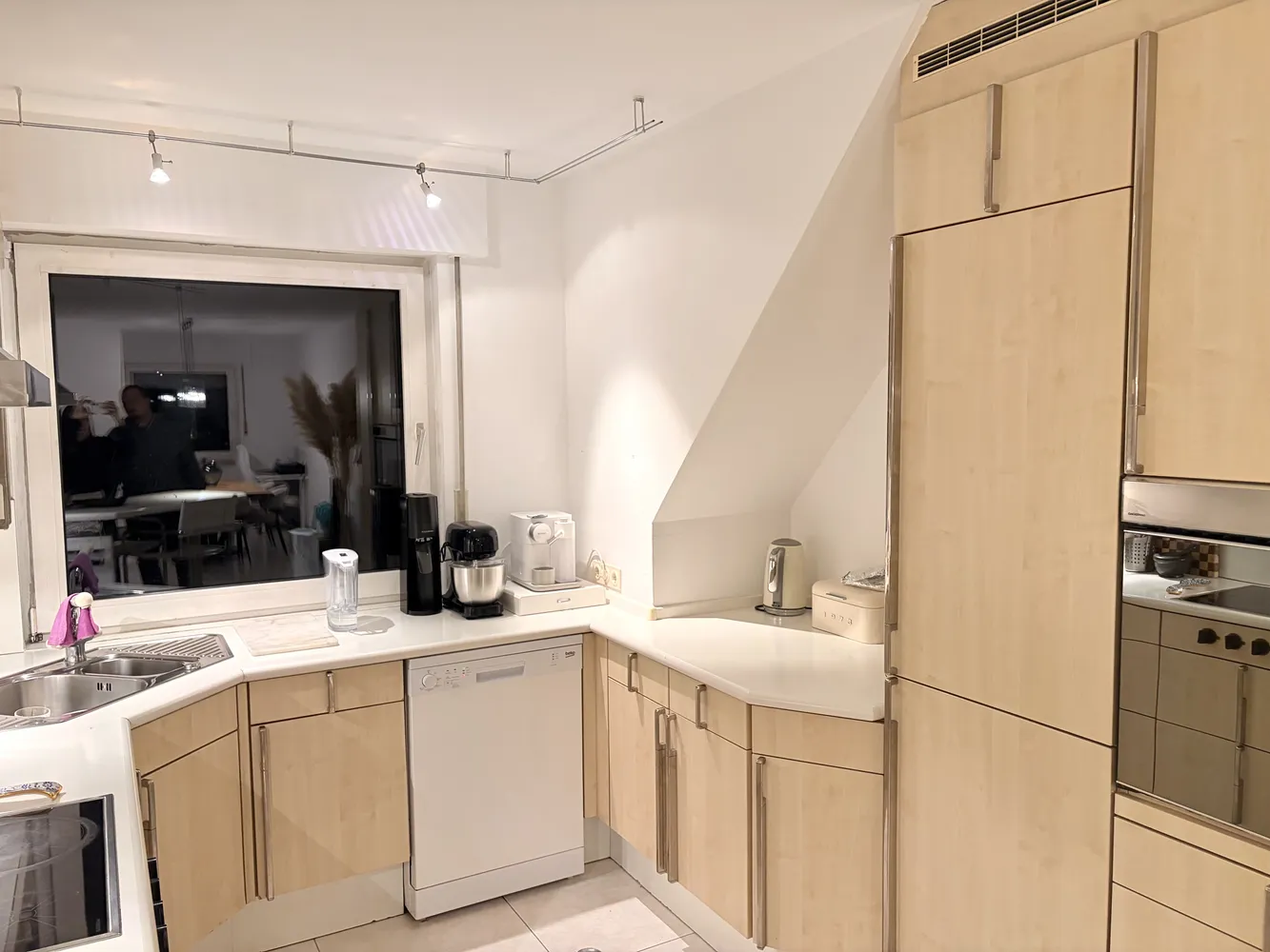 2 Zimmer Wohnung mit 74 m² in Leverkusen – Bild 4