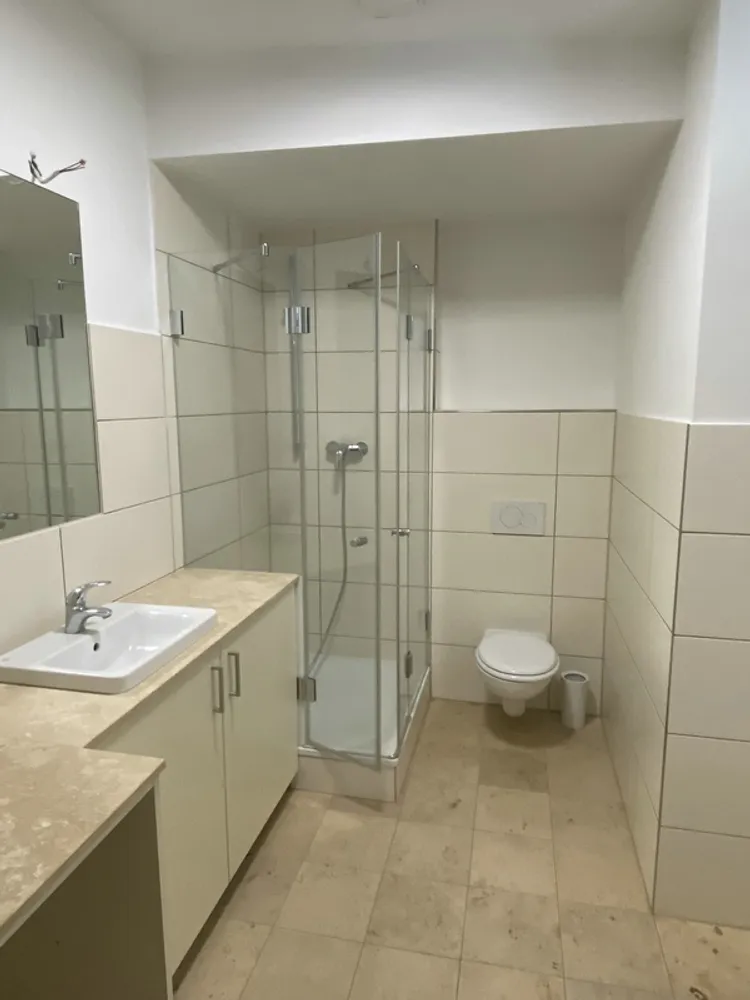 4 Zimmer Wohnung mit 161 m² in Berlin – Bild 8