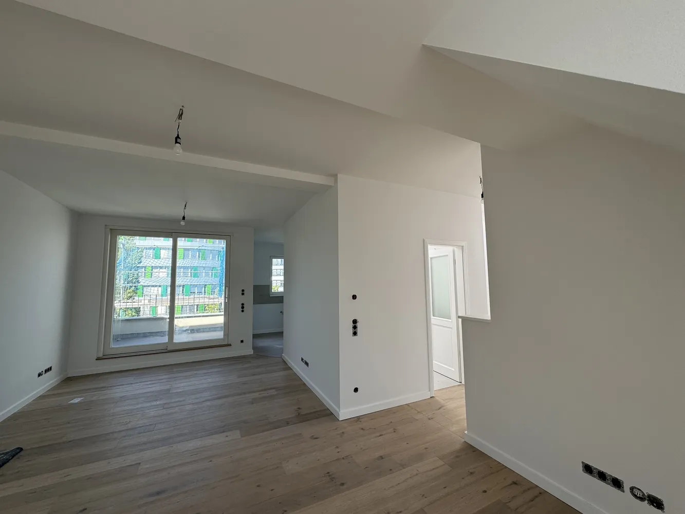 2 Zimmer Wohnung mit 74 m² in Berlin – Bild 1
