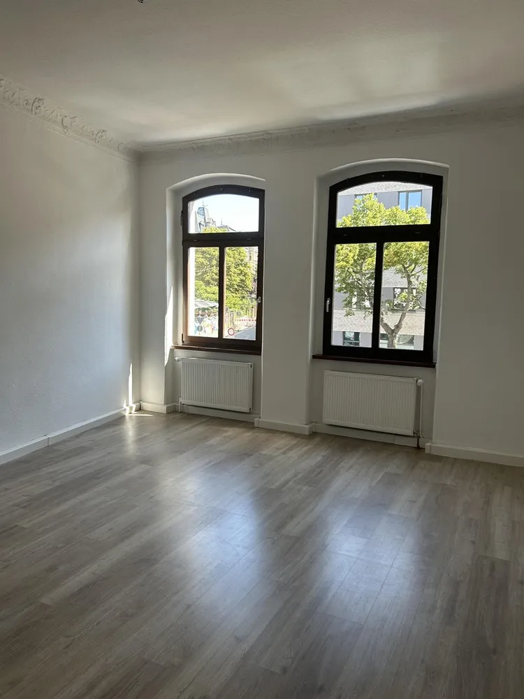 3 Zimmer Wohnung mit 96 m² in Halle (Saale) – Bild 2
