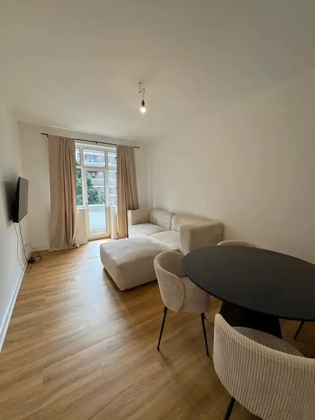 2 room apartment with 58 m² in Hamburg – Photo 6