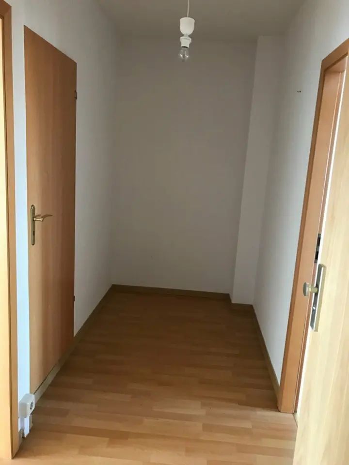 2 Zimmer Wohnung mit 57 m² in Neubrandenburg – Bild 4