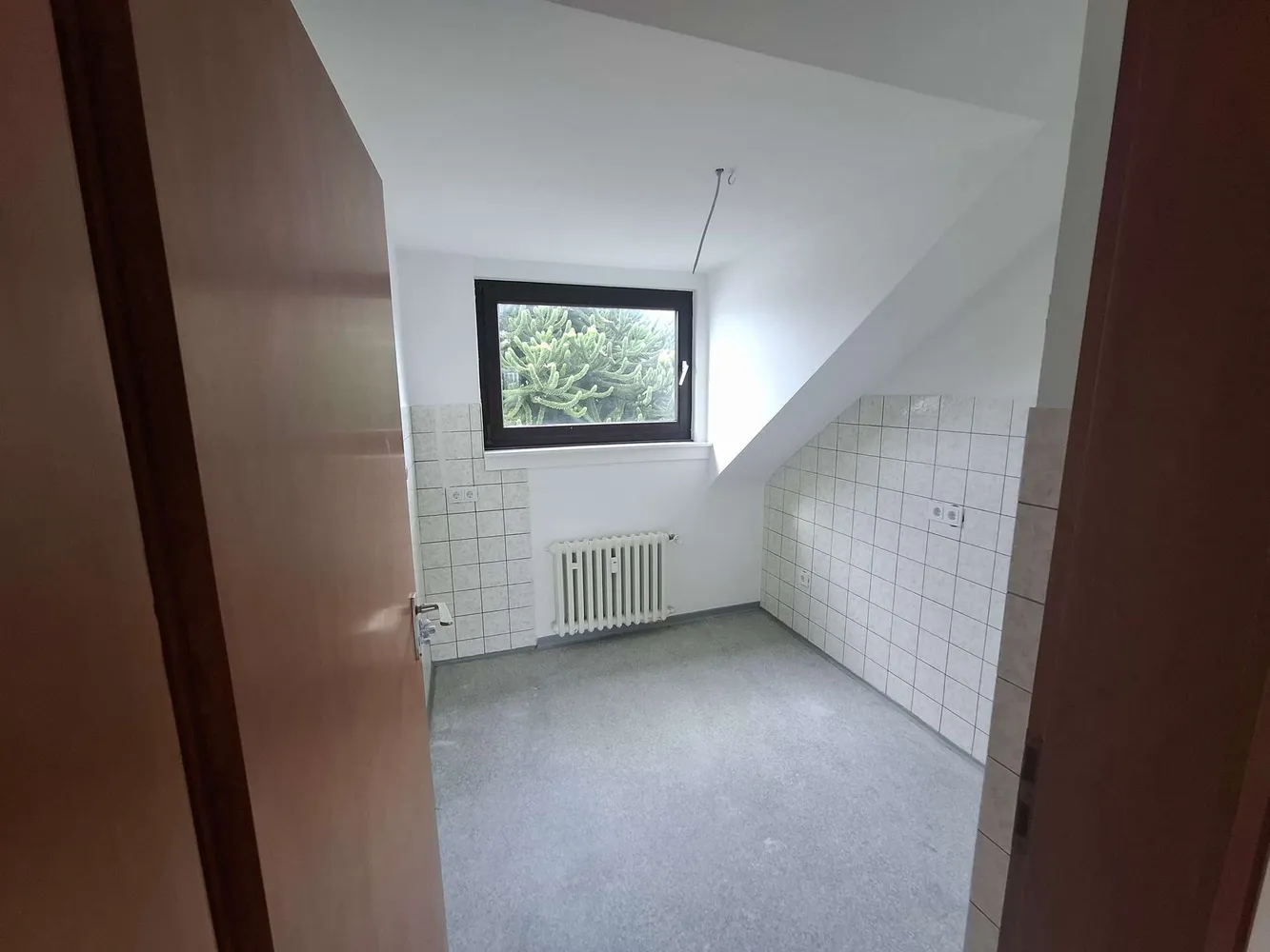 4 Zimmer Wohnung mit 83 m² in Bergisch Gladbach – Bild 4