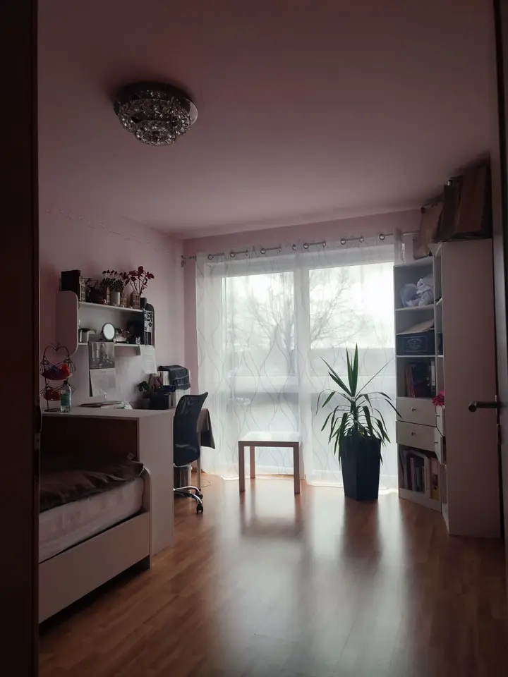 WG-Zimmer mit 40 m² in Bornheim – Bild 1