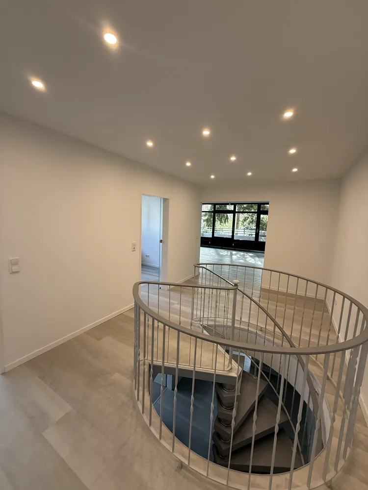 4 Zimmer Wohnung mit 137 m² in Hameln – Bild 1