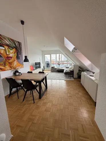2 Zimmer Wohnung mit 75 m² in Köln – Bild 3