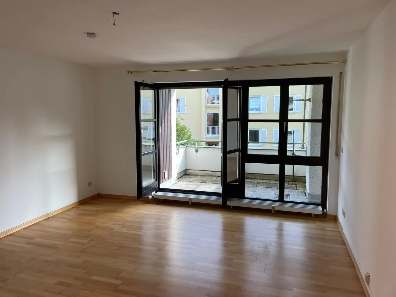 2 Zimmer Wohnung mit 57 m² in München – Bild 6