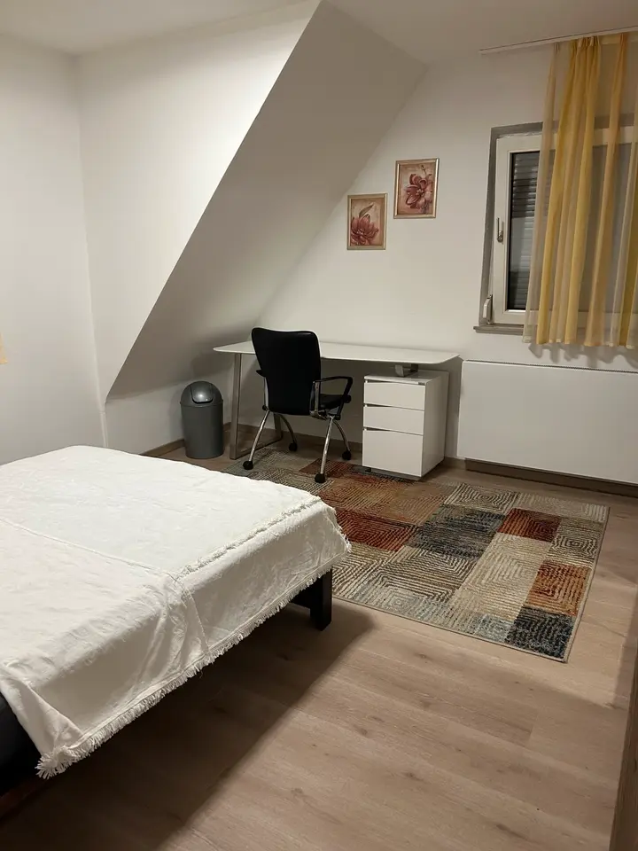 Shared room with 18 m² in Fellbach – Photo 2