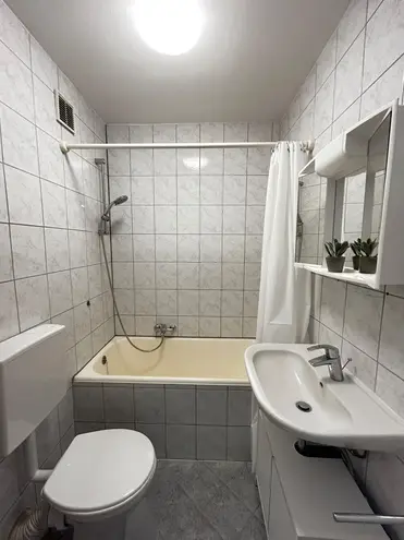 1 Zimmer Wohnung mit 35 m² in Saarbrücken – Bild 6