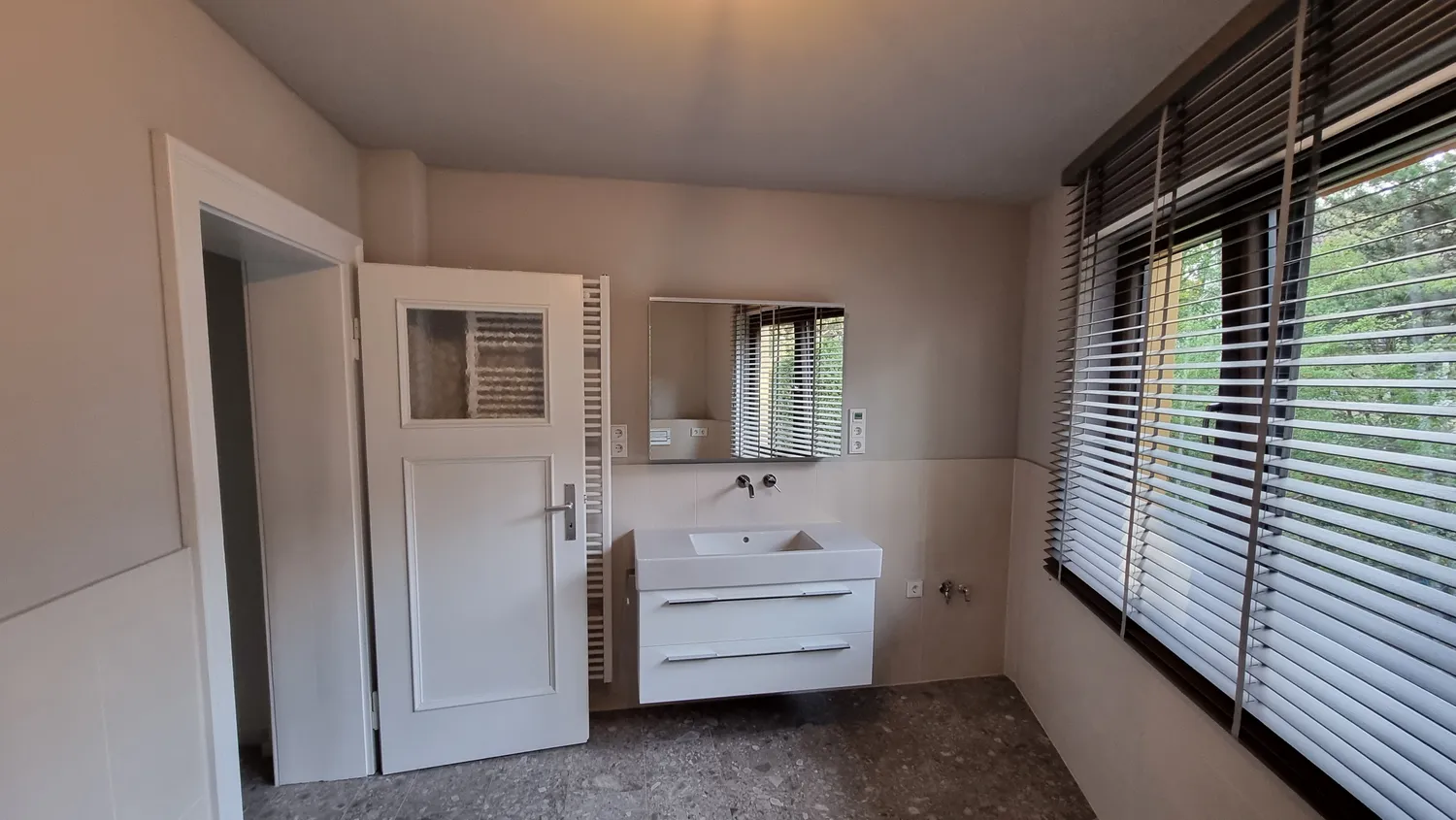 5 Zimmer Wohnung mit 148 m² in München – Bild 1
