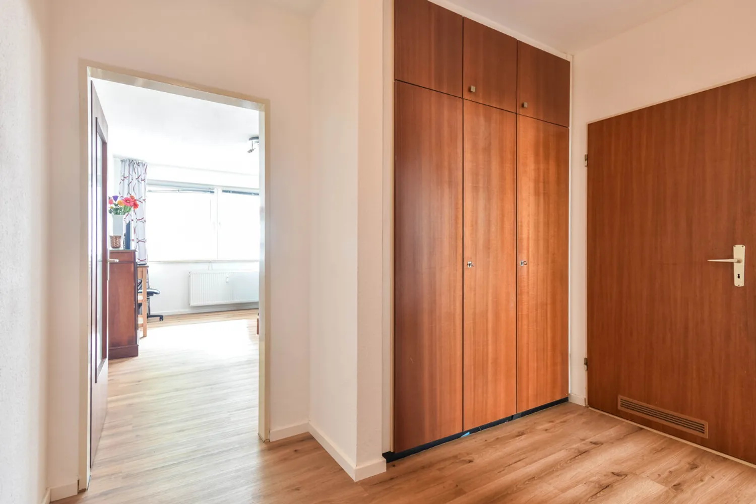2 Zimmer Wohnung mit 53 m² in Düsseldorf – Bild 3