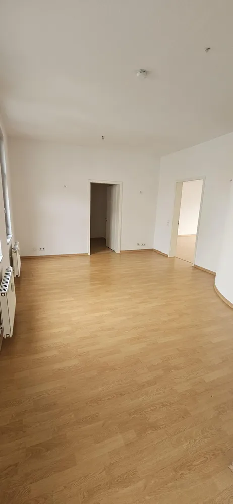 3 Zimmer Wohnung mit 104 m² in Halle (Saale) – Bild 1