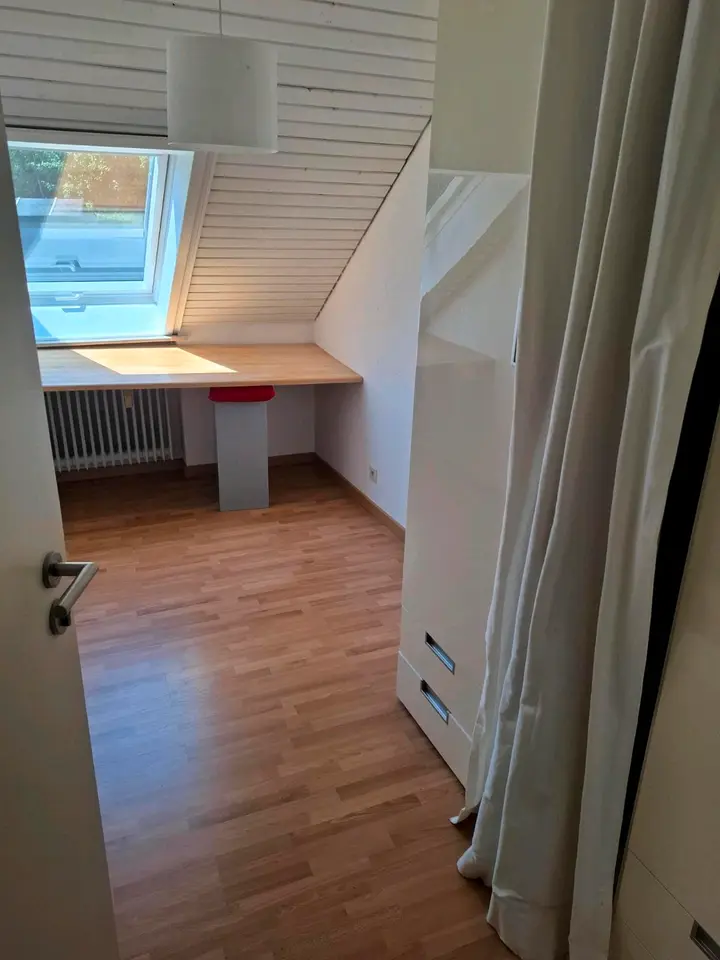 7 room house with 150 m² in Neu-Ulm – Photo 9