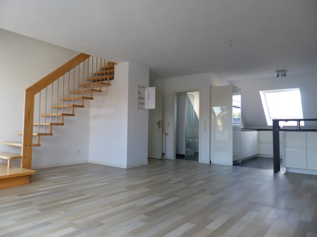 2 Zimmer Wohnung mit 72 m² in Stuttgart – Bild 12