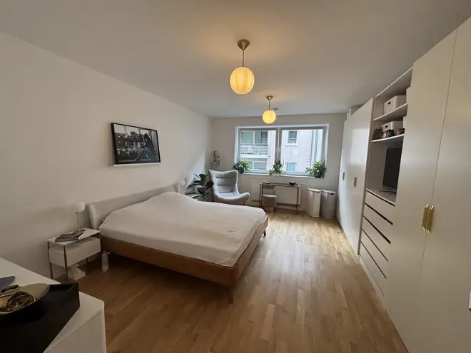 2 Zimmer Wohnung mit 96 m² in Köln – Bild 2