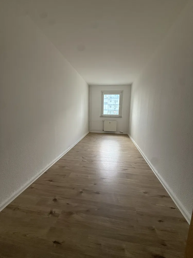 4 room apartment with 82 m² in Bitterfeld-Wolfen – Photo 3