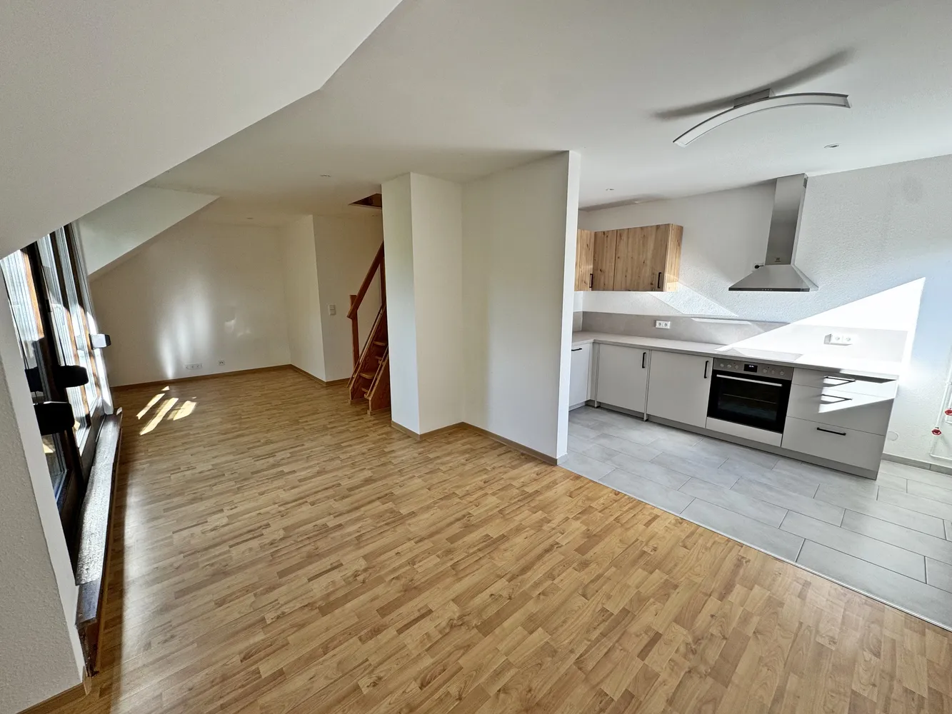 2 Zimmer Wohnung mit 68 m² in Wiesbaden – Bild 8
