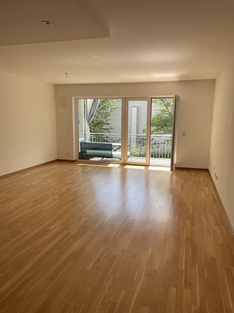 4 Zimmer Wohnung mit 109 m² in München – Bild 2