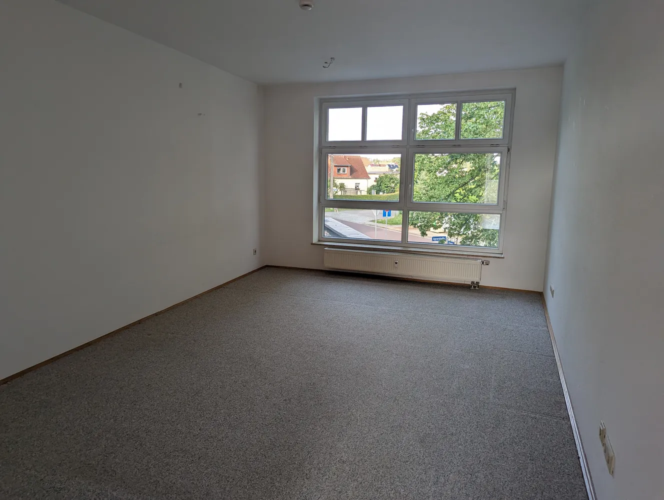 1 Zimmer Wohnung mit 34 m² in Magdeburg – Bild 2
