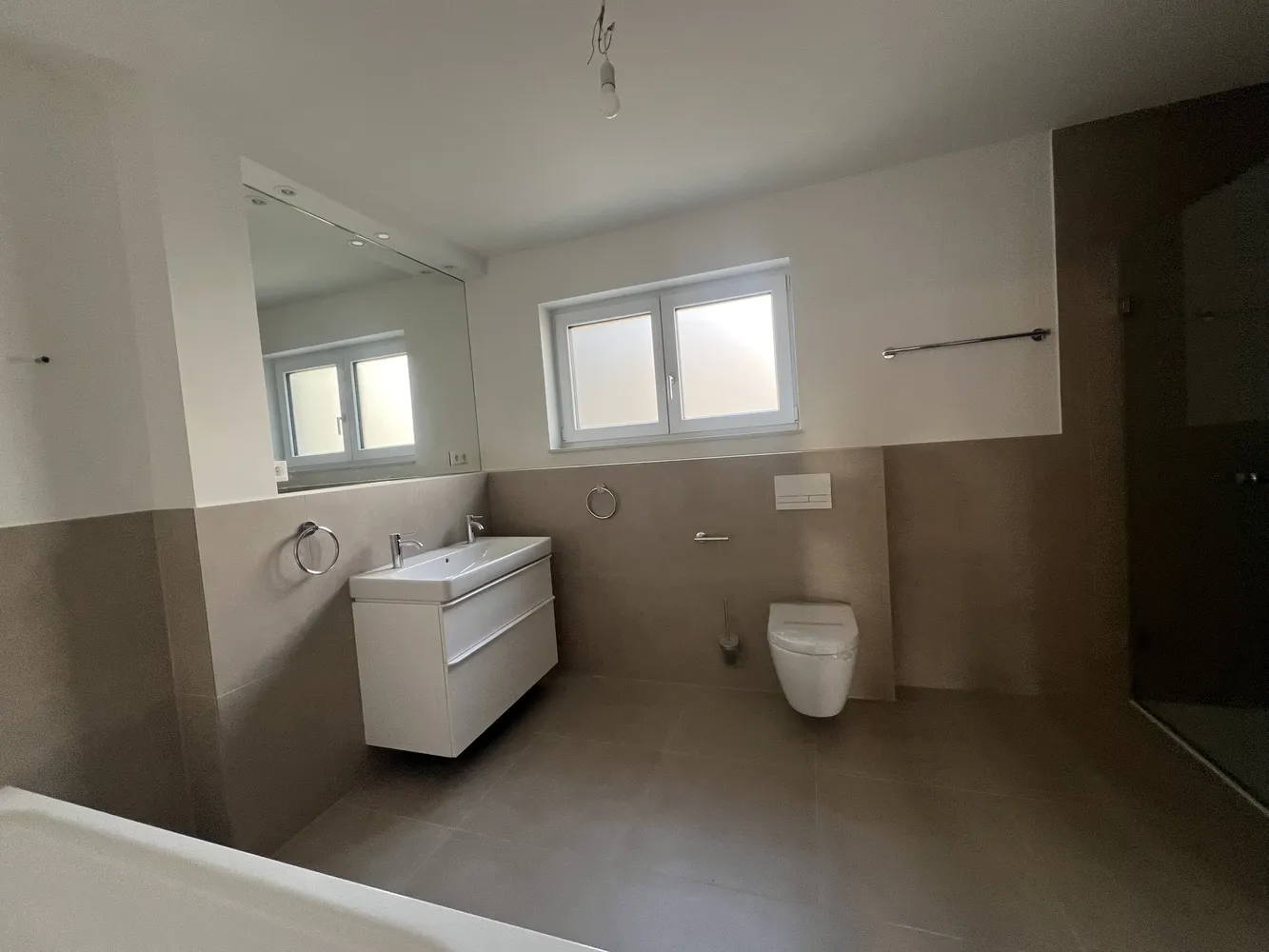 8 Zimmer Haus mit 240 m² in Wiesbaden – Bild 5