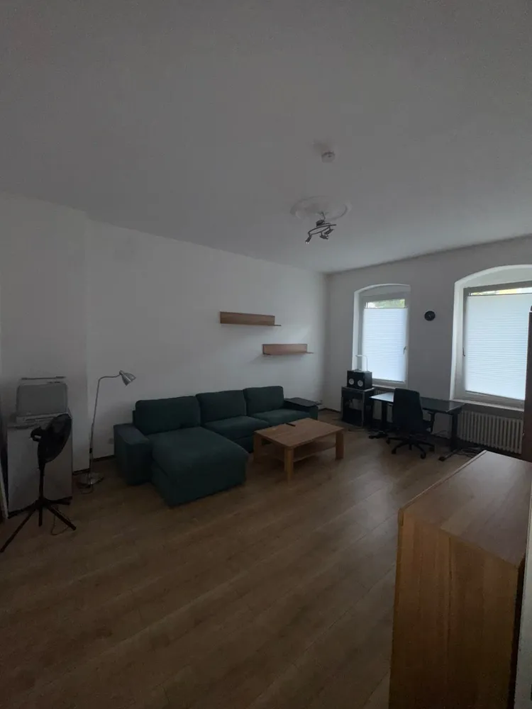2 Zimmer Wohnung mit 82 m² in Berlin – Bild 3