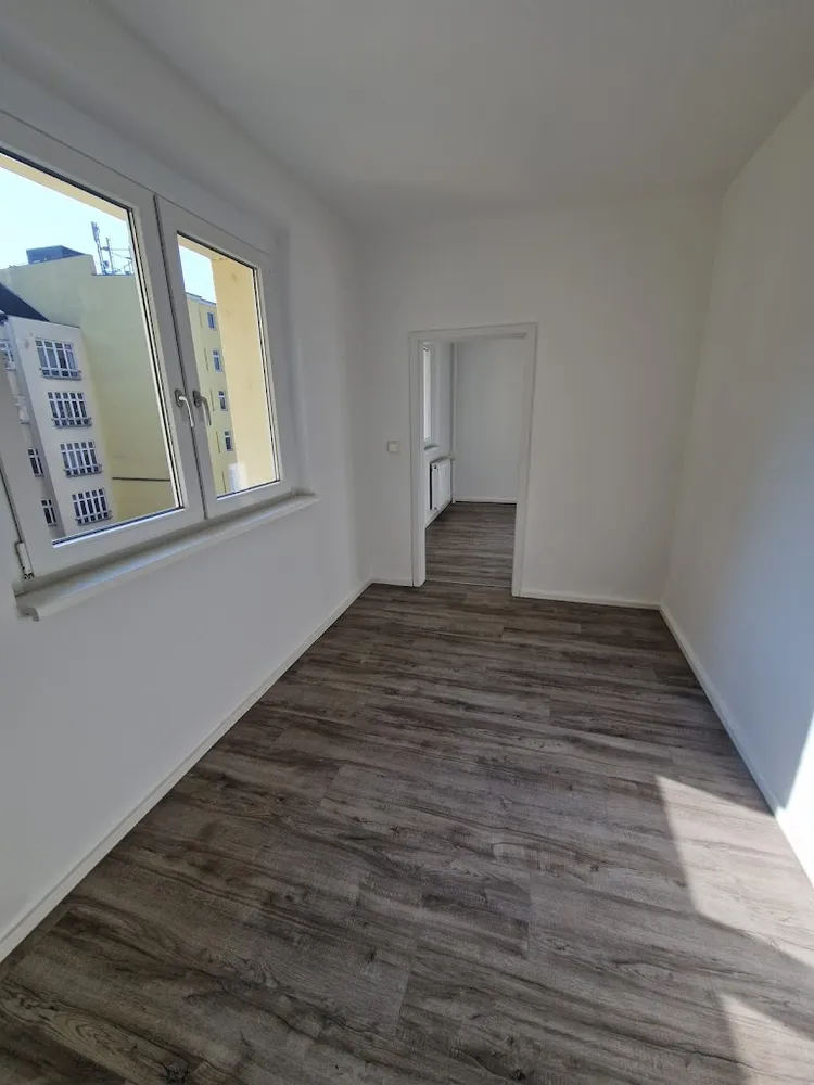 3 Zimmer Wohnung mit 82 m² in Magdeburg – Bild 1