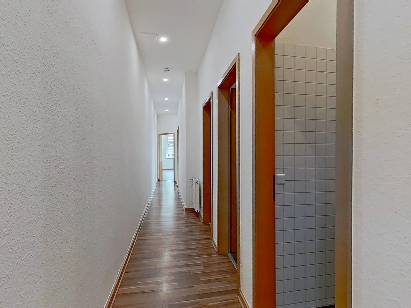 4 Zimmer Wohnung mit 130 m² in Magdeburg – Bild 12