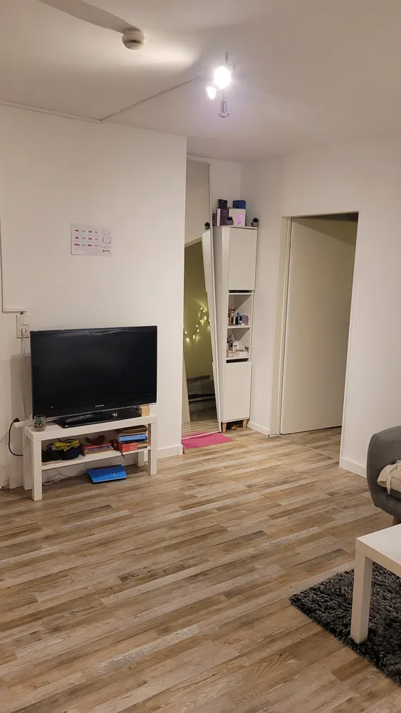 2 Zimmer Wohnung mit 45 m² in Wiesbaden – Bild 7