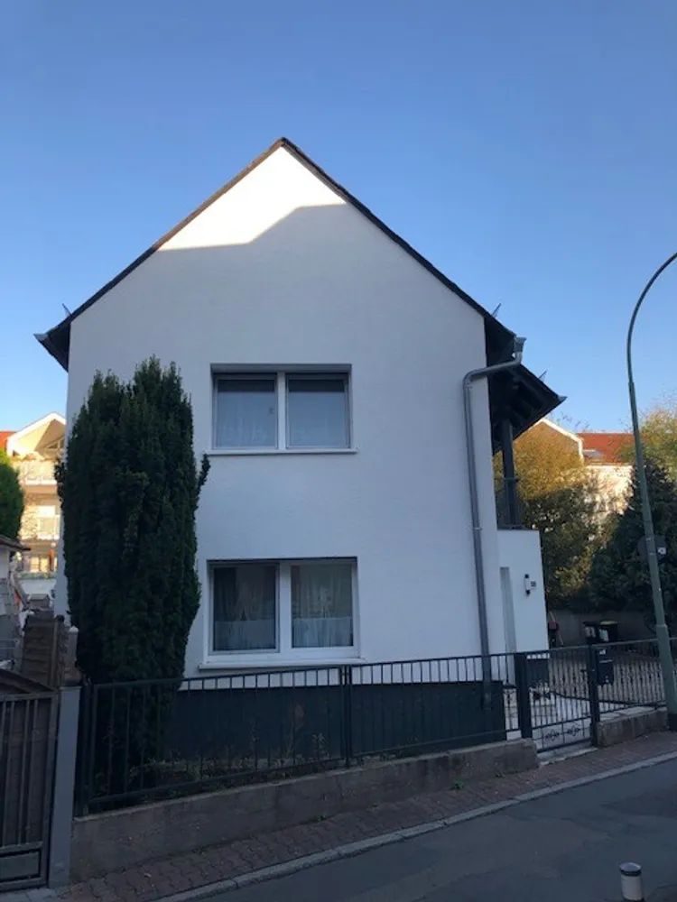 7 Zimmer Haus mit 152 m² in Frankfurt am Main – Bild 2