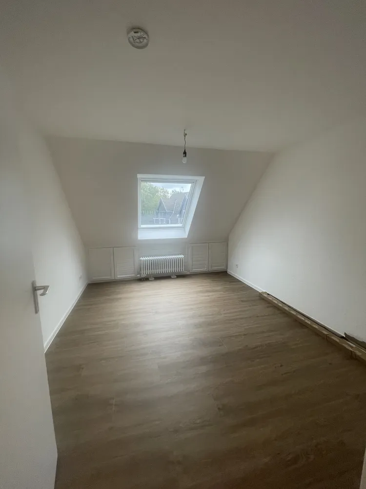 3 Zimmer Wohnung mit 90 m² in Köln – Bild 3