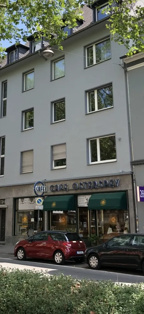 5 Zimmer Wohnung mit 128 m² in Köln – Bild 1