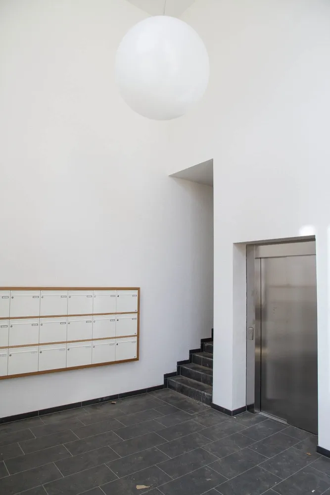 3 Zimmer Wohnung mit 80 m² in Hamburg – Bild 2