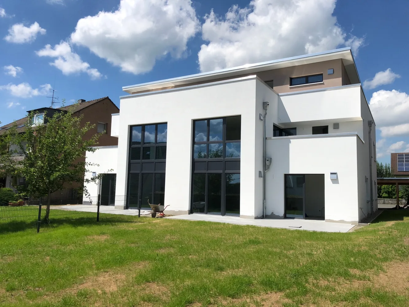 3 Zimmer Wohnung mit 90 m² in Leverkusen – Bild 1