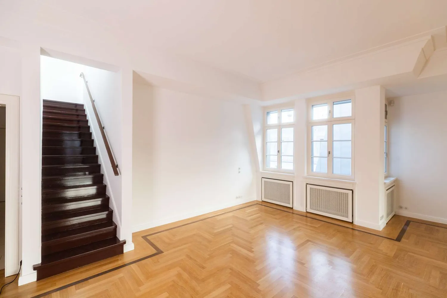 5 Zimmer Wohnung mit 346 m² in Berlin – Bild 12