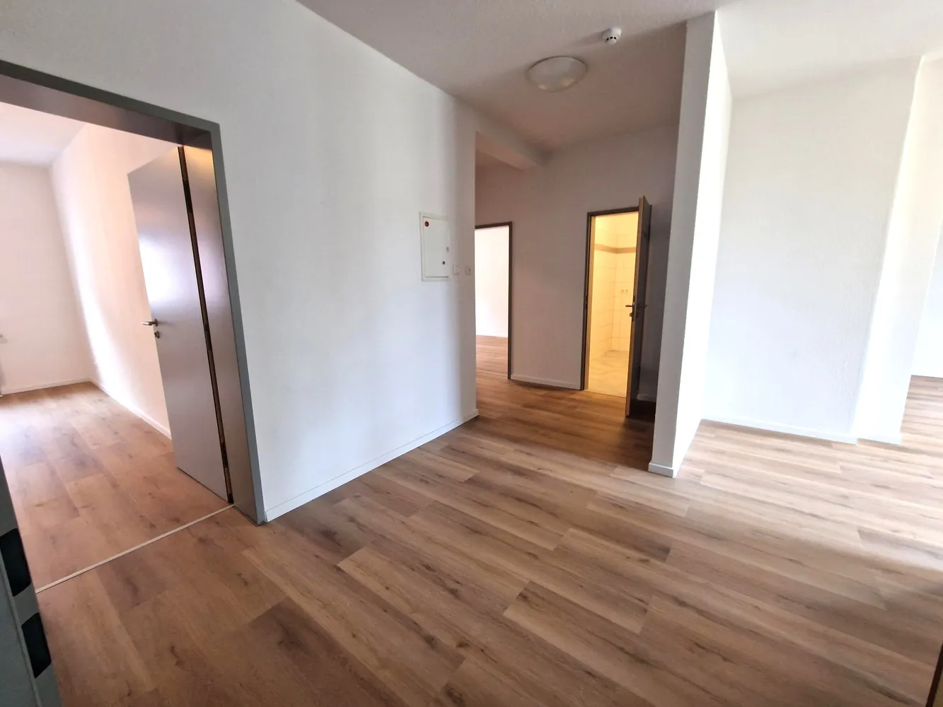 3 Zimmer Wohnung mit 87 m² in Hof – Bild 3