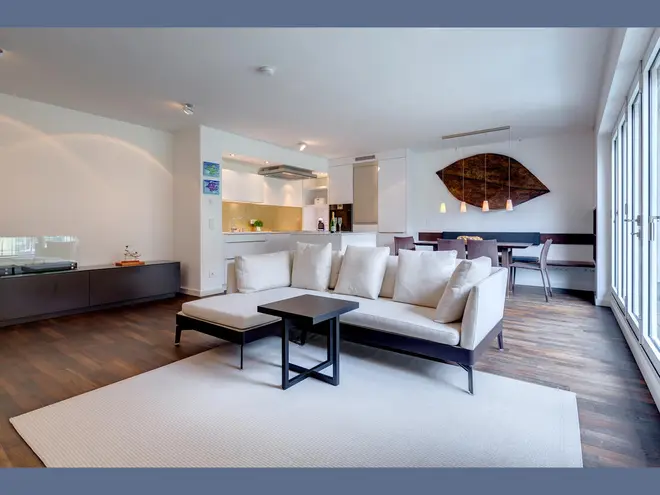 3 Zimmer Wohnung mit 108 m² in München – Bild 2
