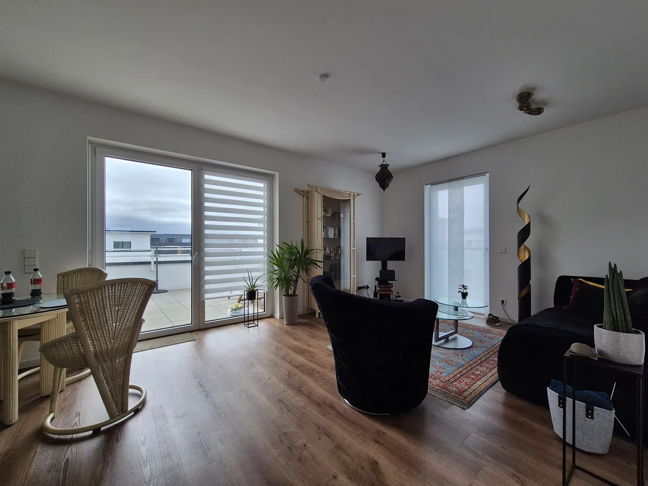 4 Zimmer Wohnung mit 110 m² in Darmstadt – Bild 1