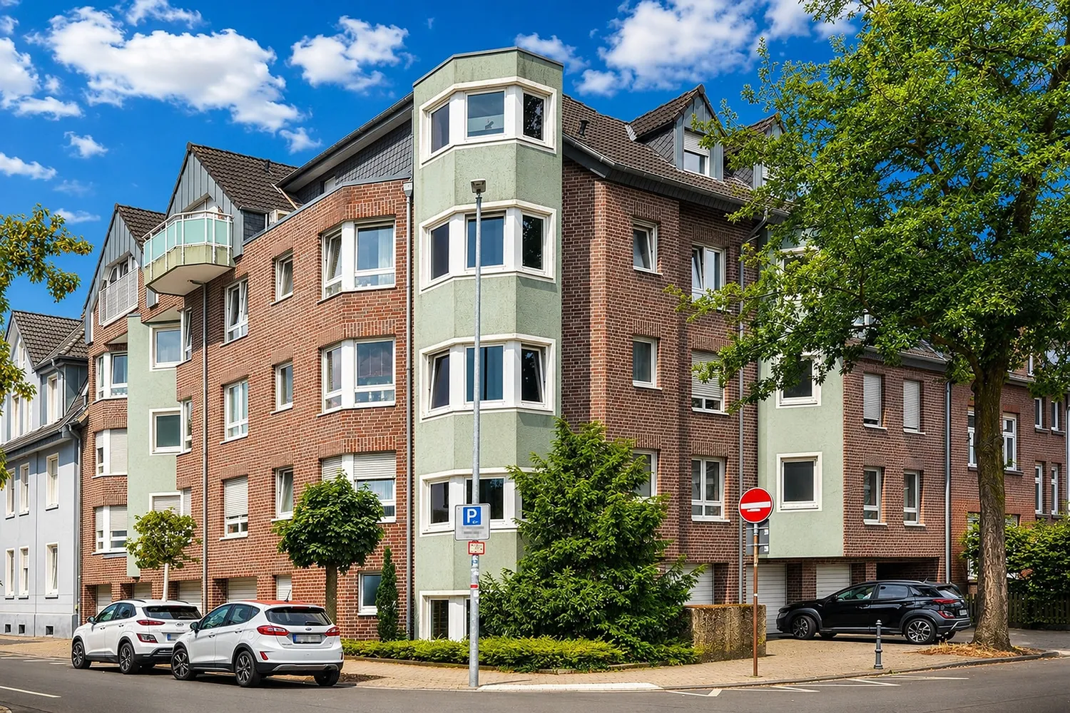 4 Zimmer Wohnung mit 165 m² in Moers – Bild 1