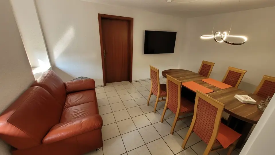 Shared room with 93 m² in Heilbronn – Photo 1