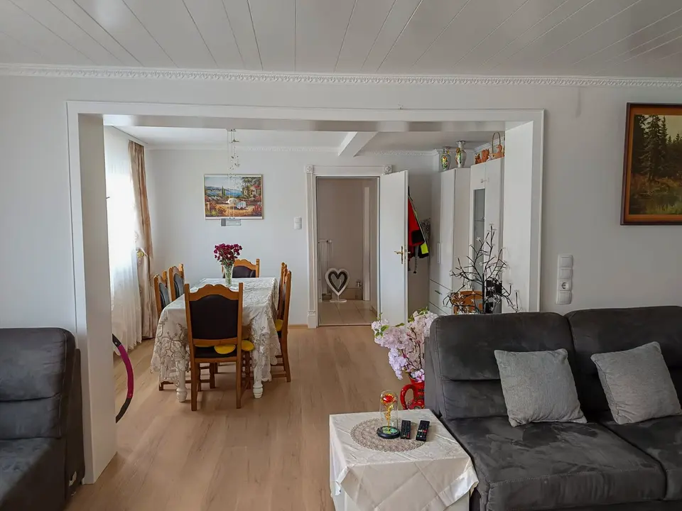 3 Zimmer Haus mit 120 m² in Koblenz – Bild 2