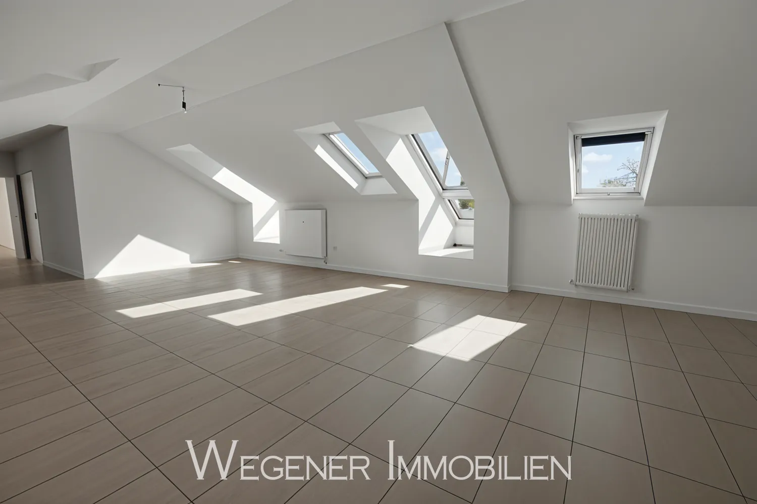 3 Zimmer Wohnung mit 120 m² in München – Bild 6