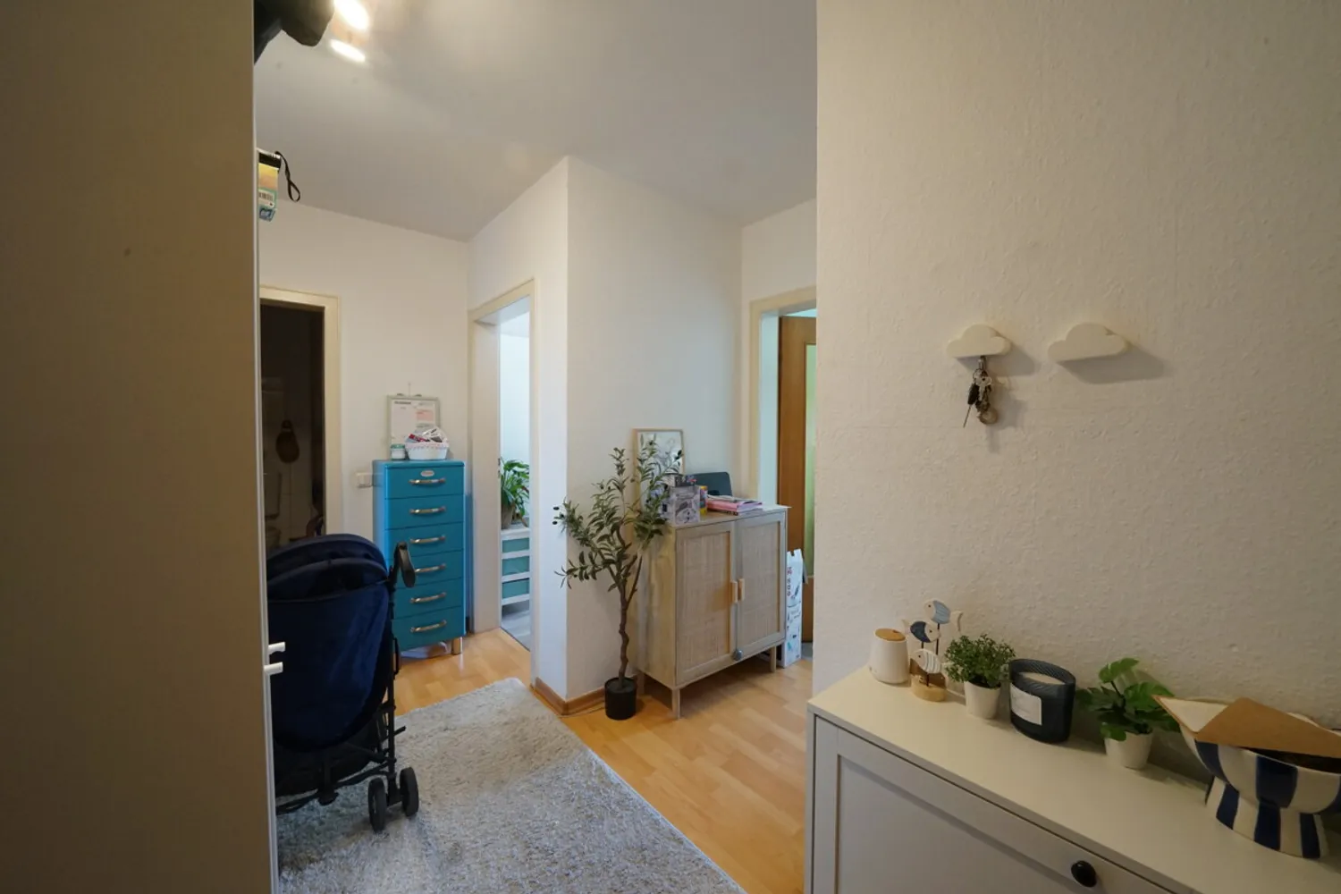 2 Zimmer Wohnung mit 63 m² in Bergisch Gladbach – Bild 2
