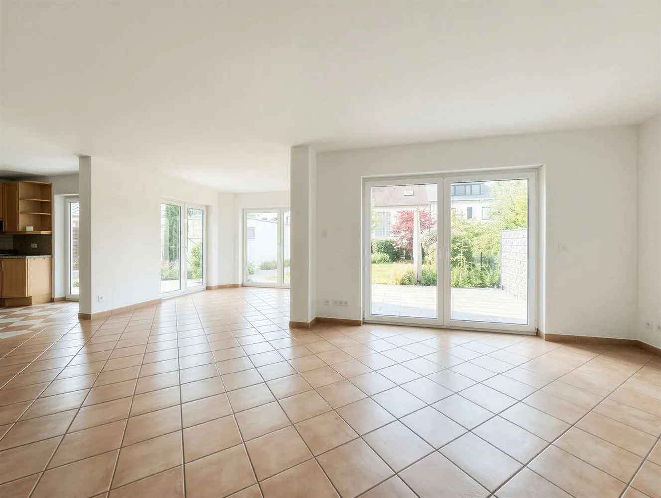 4 Zimmer Wohnung mit 124 m² in Frankfurt am Main – Bild 2